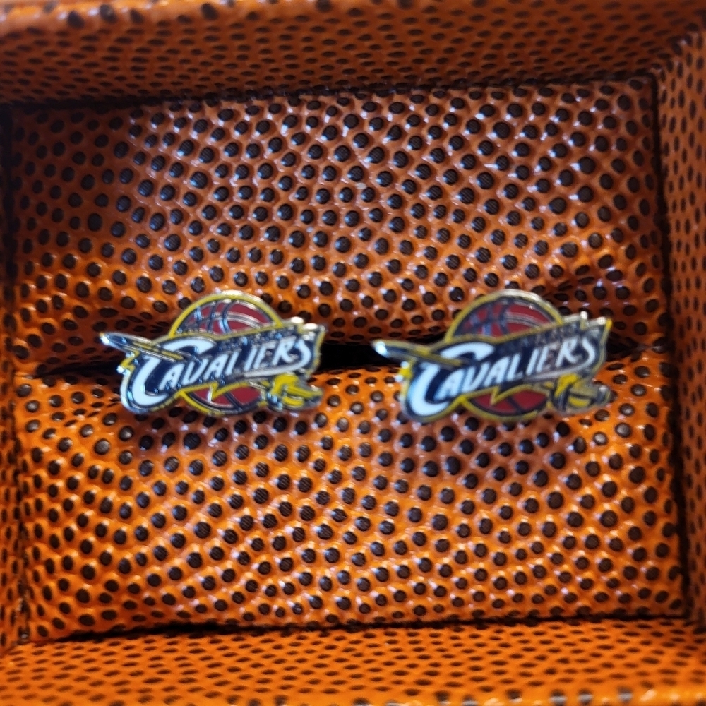 Cleveland Cavaliers Logo Cufflinks In Original Box